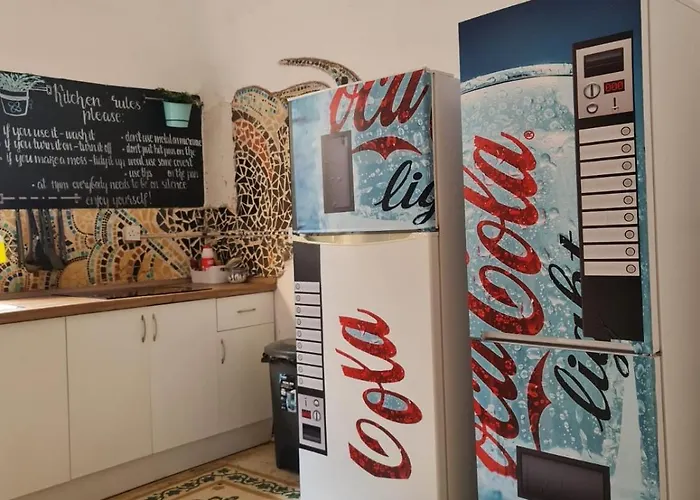 On Хостел Слима