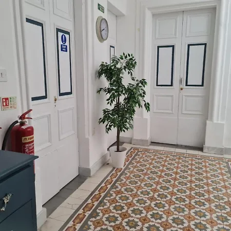 On Hostel Sliema