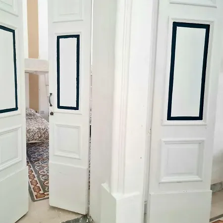 Hostel On