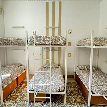 Hostel On