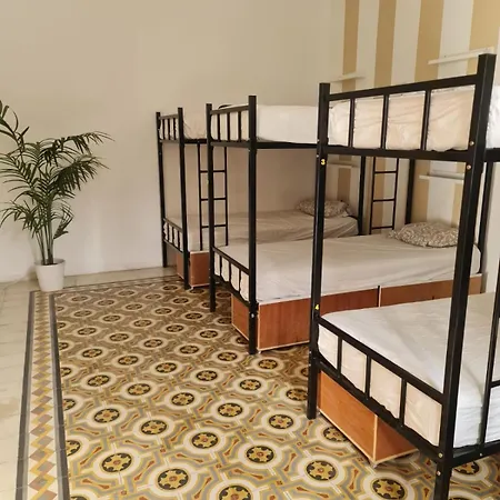 Hostel On Sliema