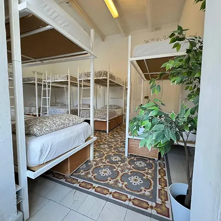 Hostel On Sliema