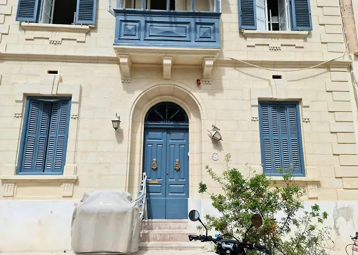 On Auberge de jeunesse Sliema