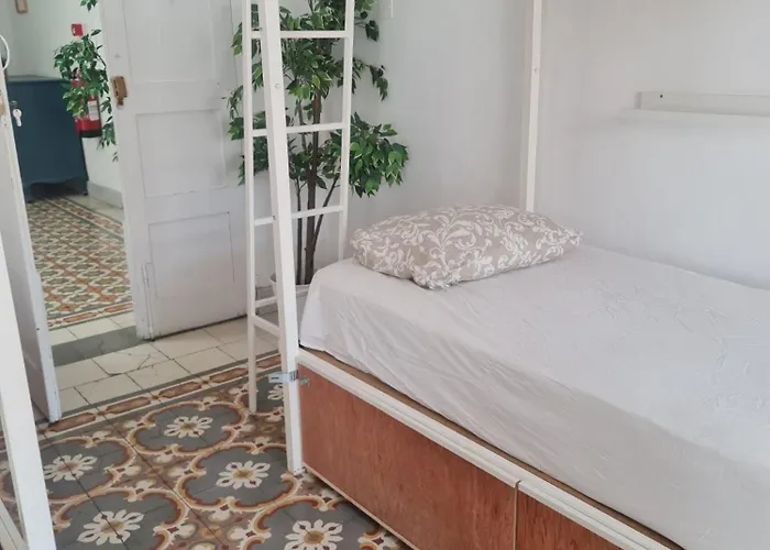 Hostel On Sliema